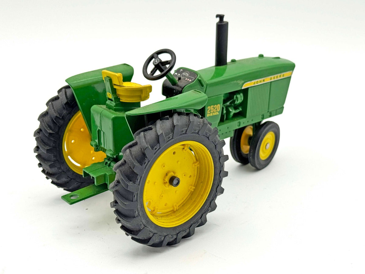 1/16 John Deere 2520 Narrow Front Tractor