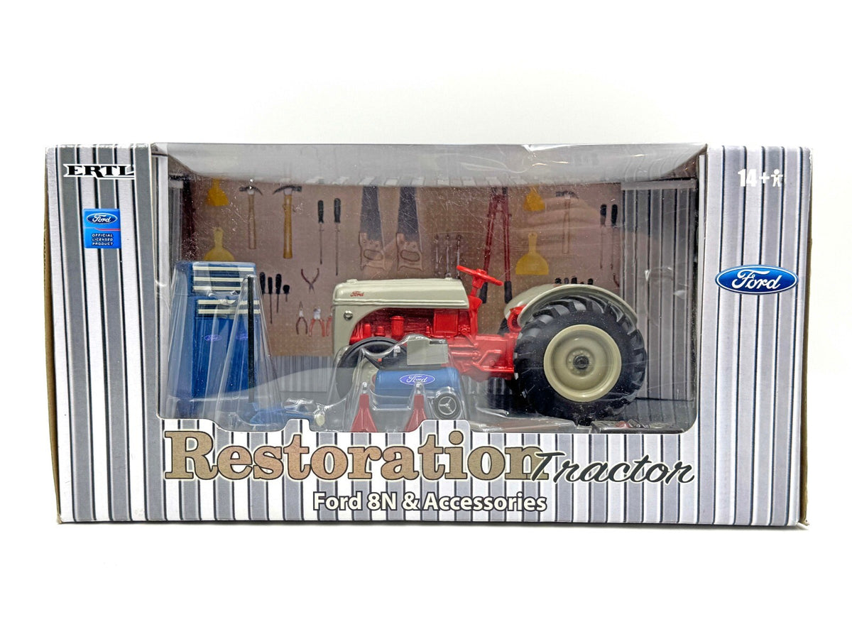 1/16 Ford 8N Restoration Tractor & Accessories
