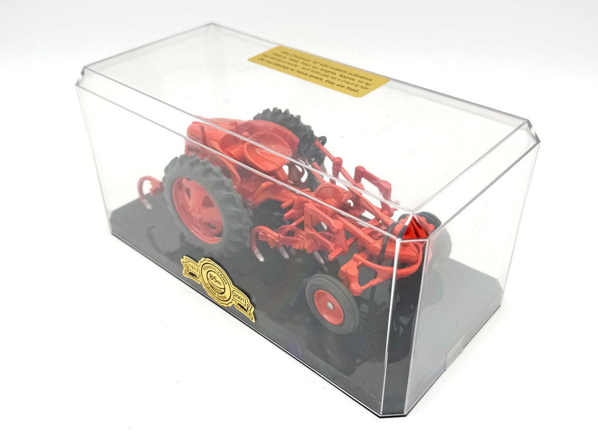 1/16 Allis Chalmers G Custom w/ Cultivators PA Farm Show 2001