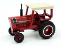 1/64 International Black Stripe 1566 w/ Four Post Rops