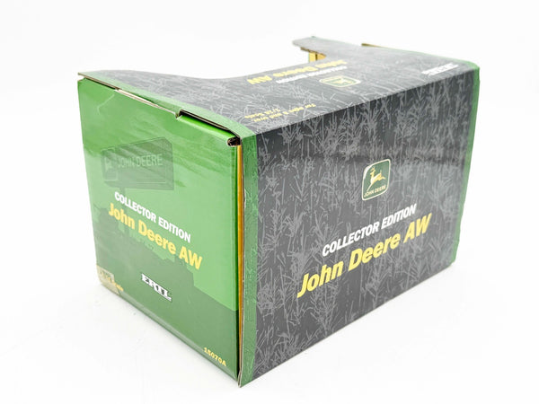 1/16 John Deere AW Tractor With Umbrella & Fenders