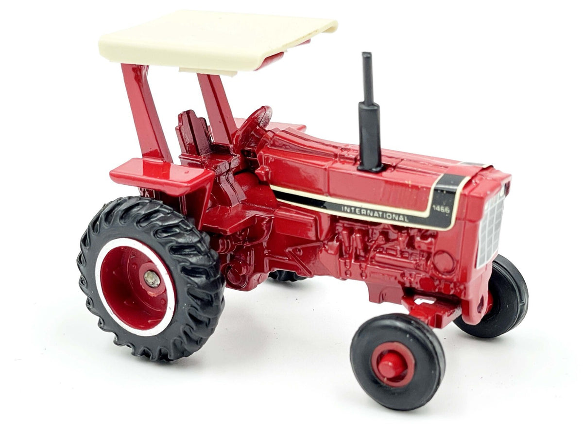 1/64 International Black Stripe 1466 w/ Rops