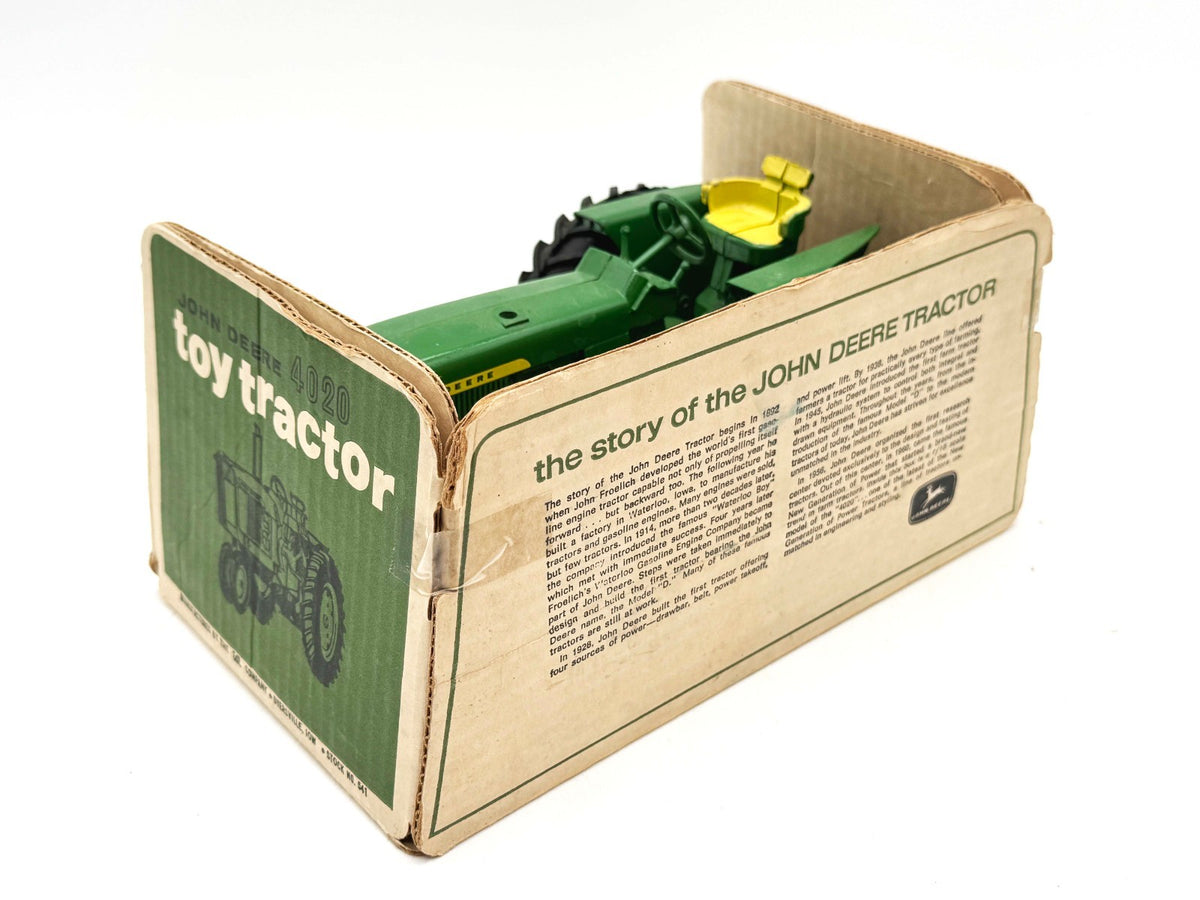 1/16 John Deere 4020 NF in Original Bubble Box