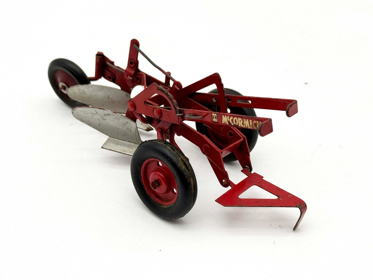 1/16 International Harvester McCormick 2 Bottom Plow