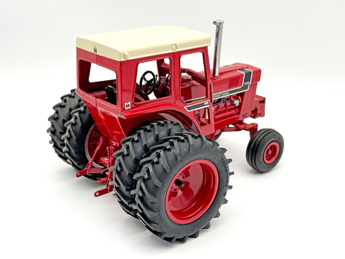 1/16 International 1466 w/ Cab Custom