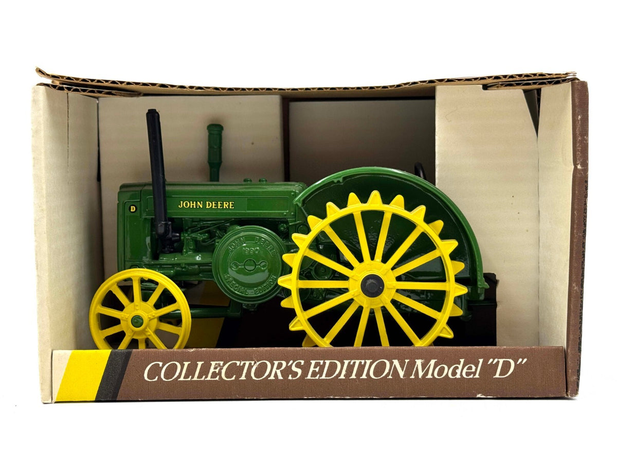1/16 John Deere Model D Tractor On Steel, Collectors Edition