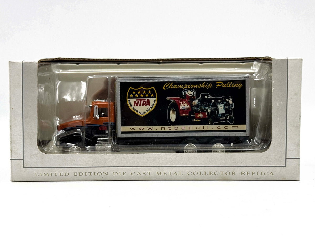 1/64 NTPA Championship Pulling Truck Peterbilt