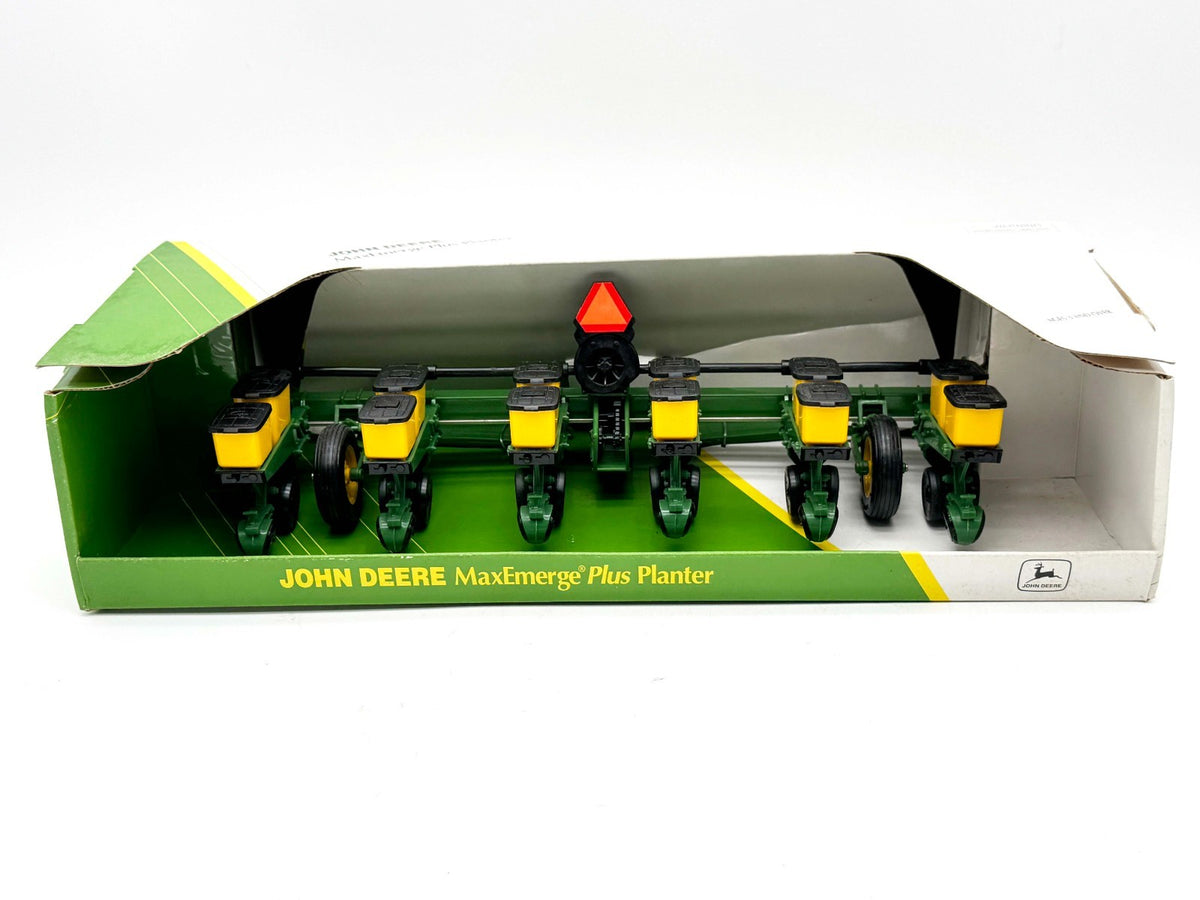 1/16 John Deere MaxEmerge Plus Planter