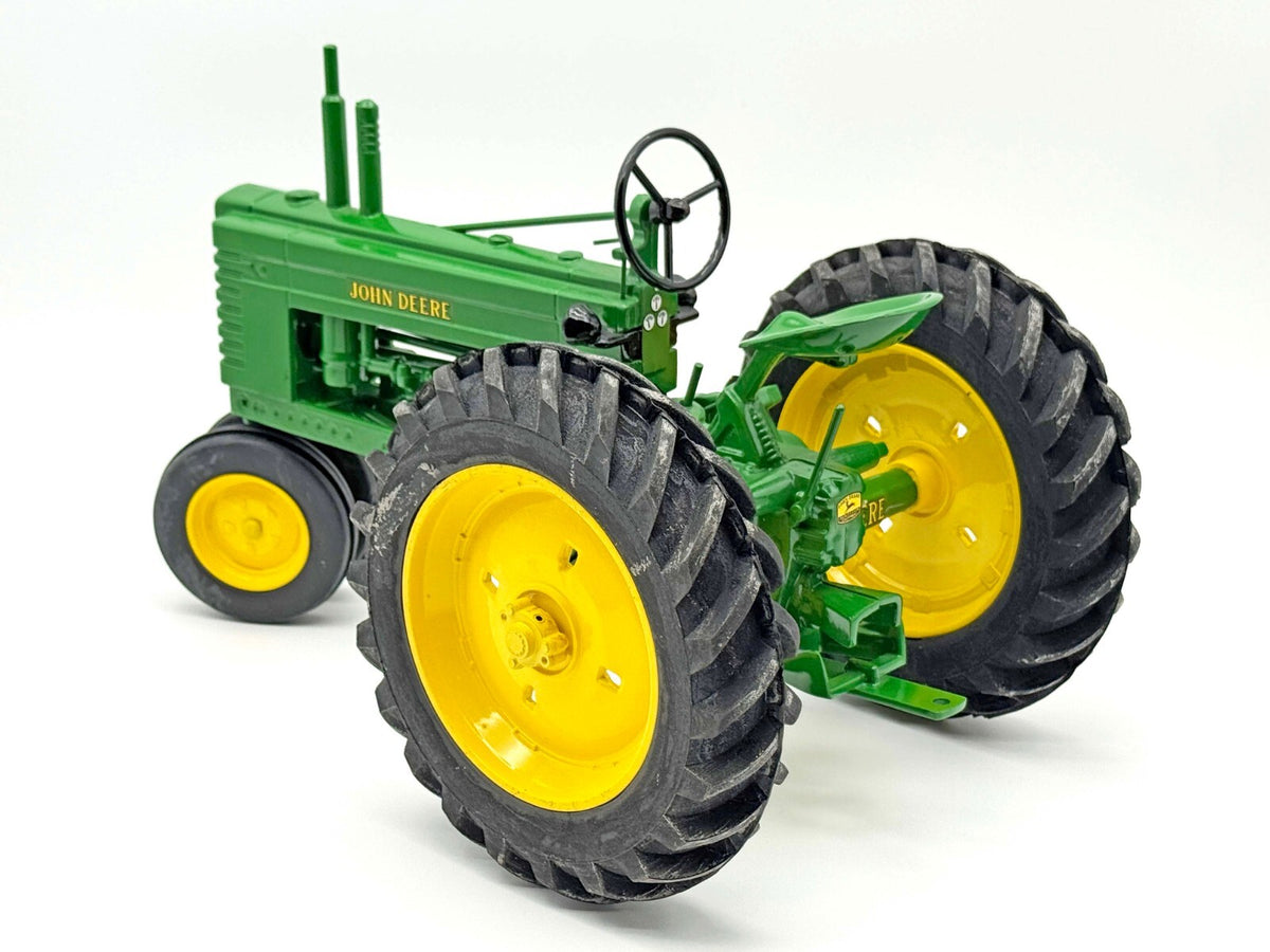 1/8 John Deere Styled B Narrow Front