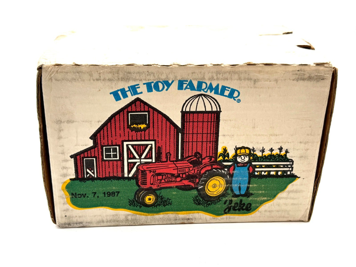 1/16 Massey Harris 33 Tractor With Narrow Front, Toy Farmer Show Edition