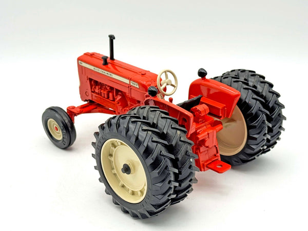 1/16 Allis-Chalmers D-19 Diesel Tractor With Duals Minnesota Fair