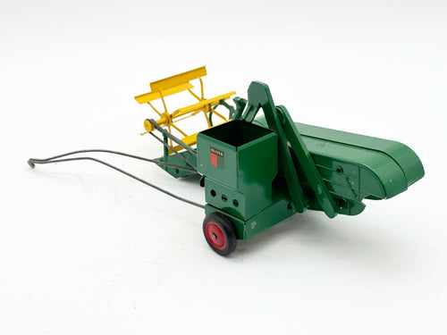 1/16 Oliver Pull Type Combine - Slik