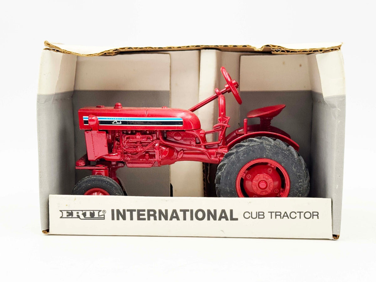 1/16 International Cub Tractor With Blue Decal