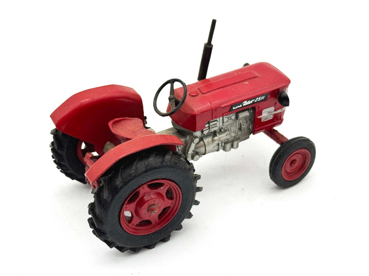 Maxwell Zetor 2511 Tractor in Original Box