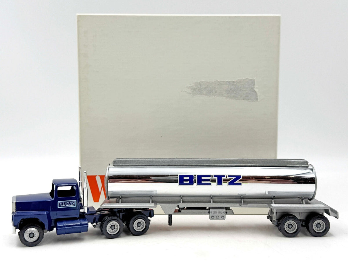 1/64 Winross Truck Semi Betz Tanker A026
