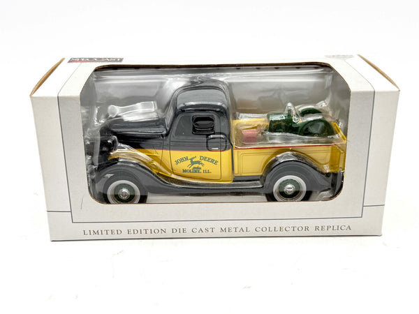 1/25 John Deere 1937 Ford w/ Waterloo Boy  Engine Load