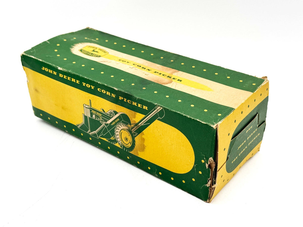 1/16 John Deere 227 Corn Picker w/ Original Box - Eska