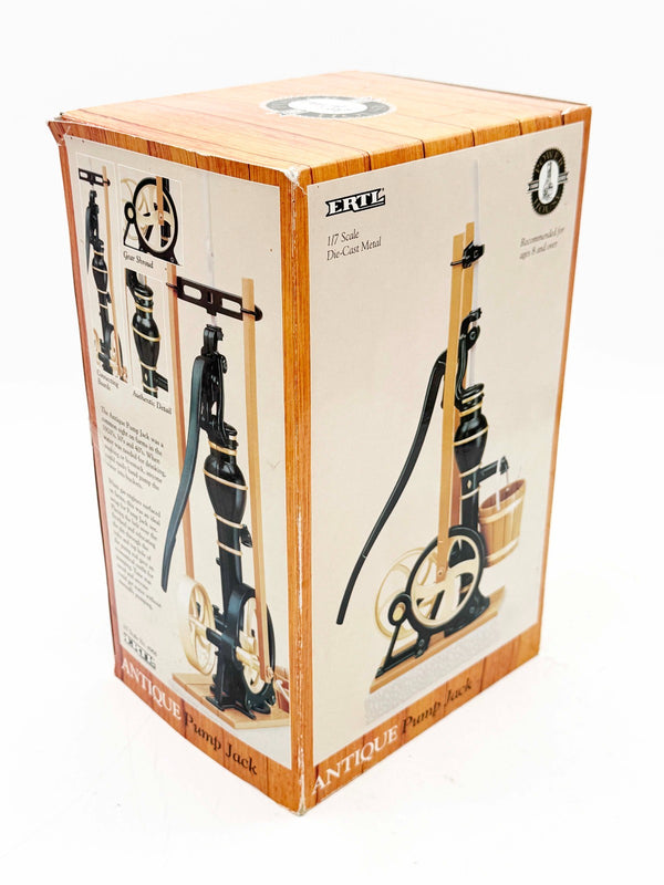 1/7 Antique Pump Jack
