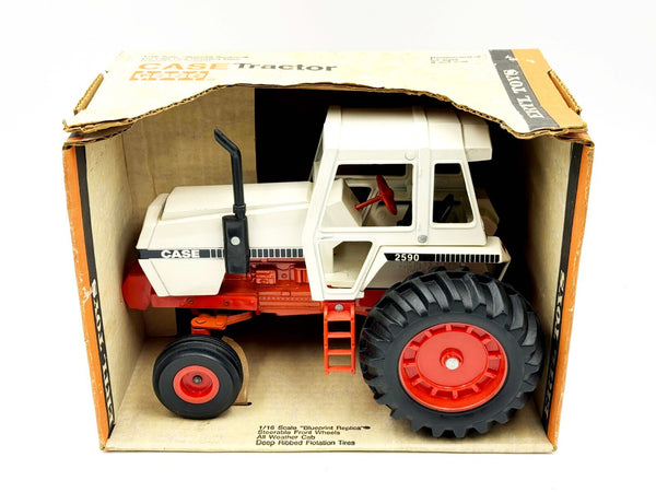 1/16 Case 2590 in Original Box