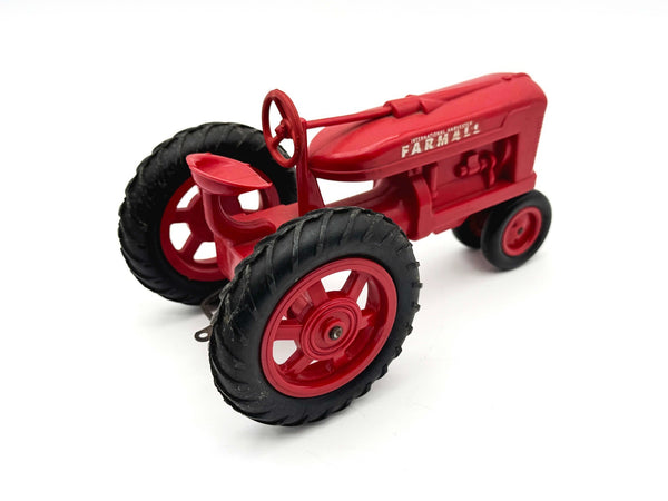 1/16 Farmall M Product Miniature