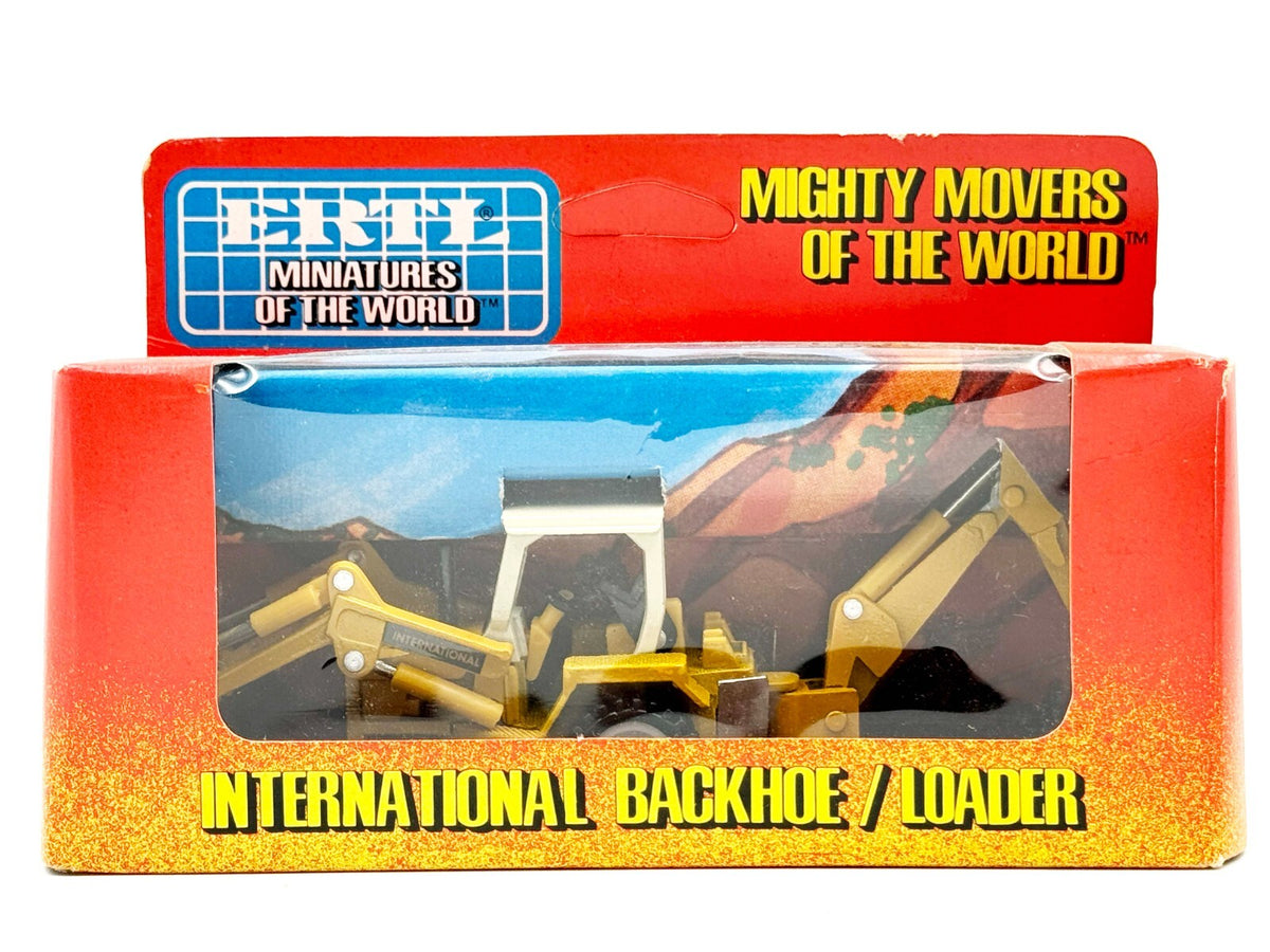 1/64 International Harvester Backhoe Loader Mighty Movers Of The World