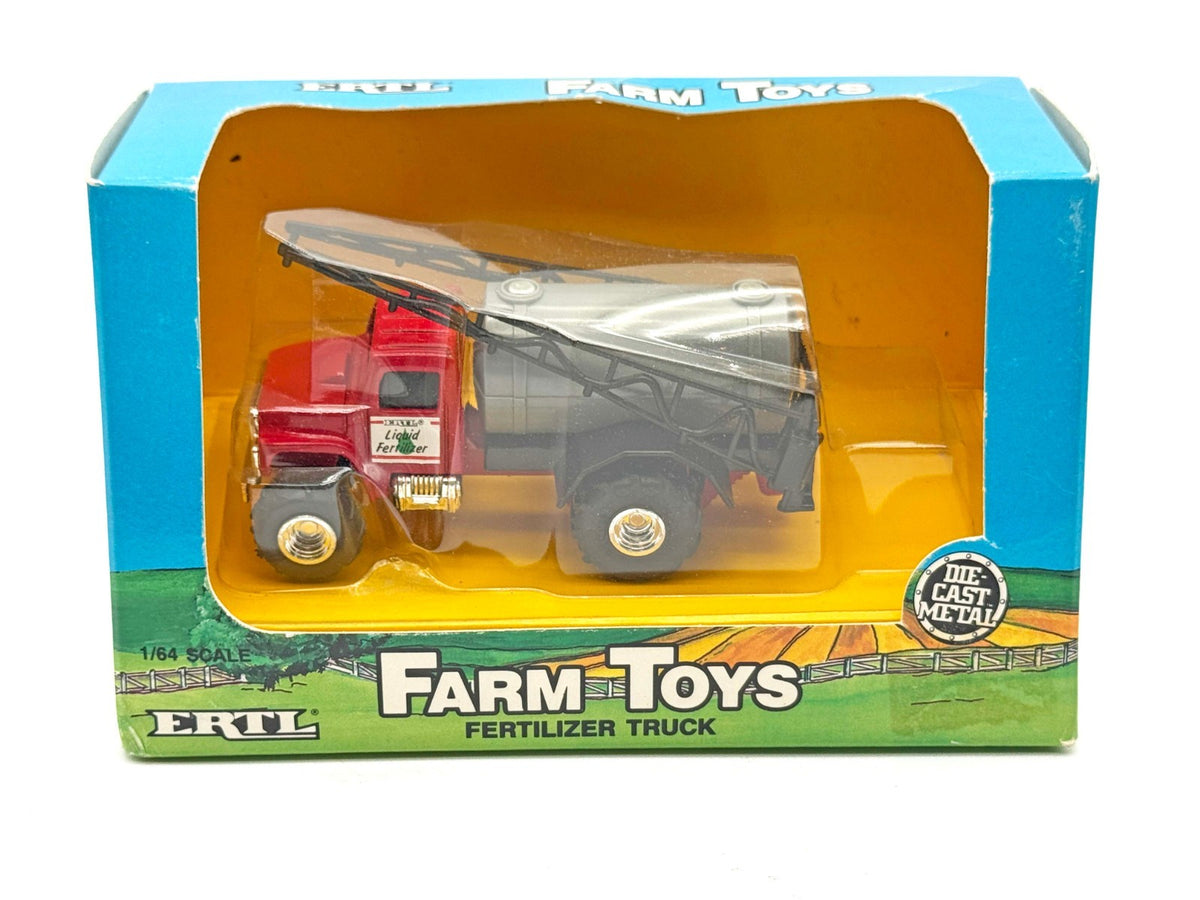 1/64 Liquid Fertilizer Sprayer International Truck 