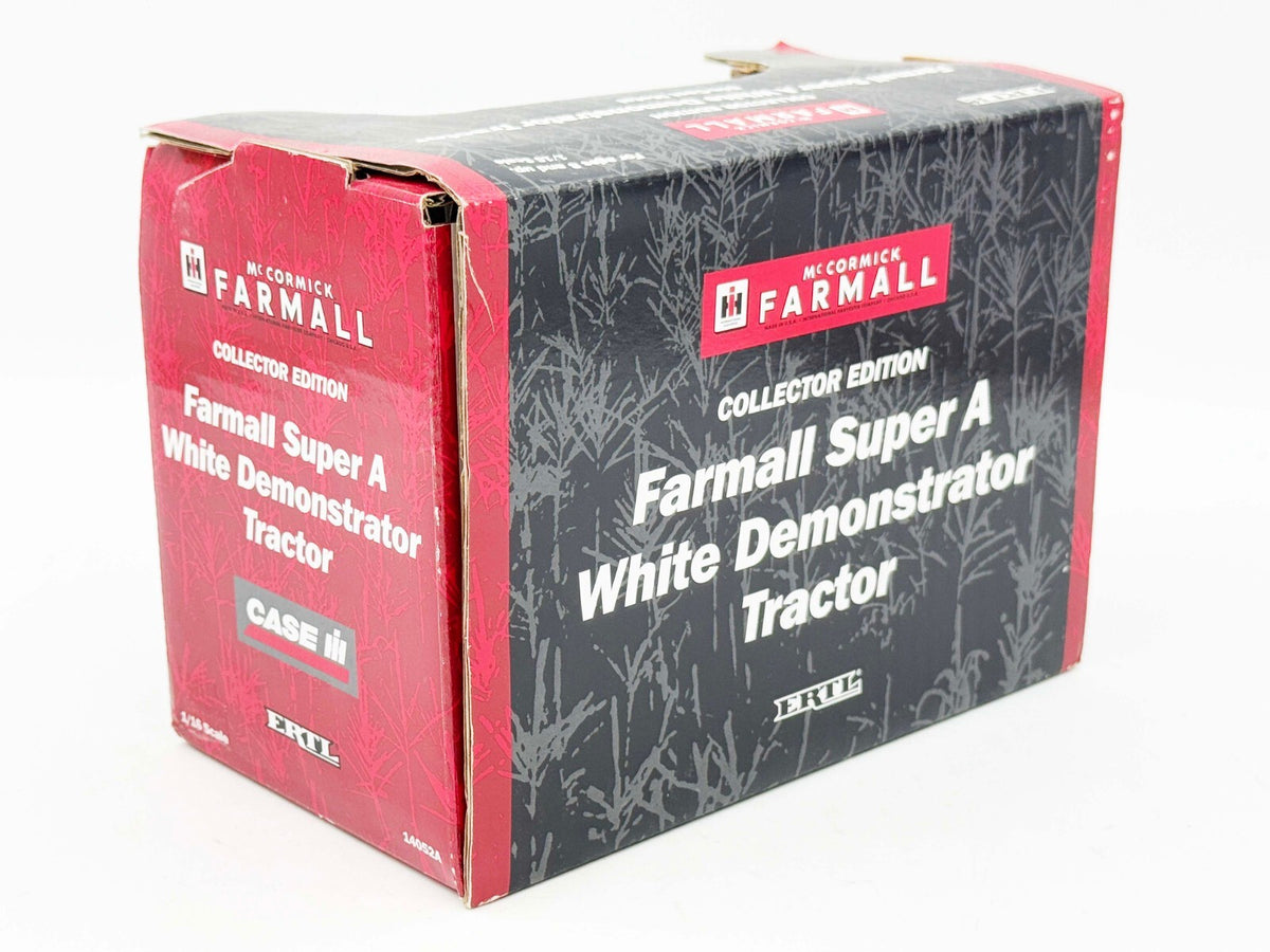 1/16 International Harvester Farmall Super A White Demonstrator Tractor