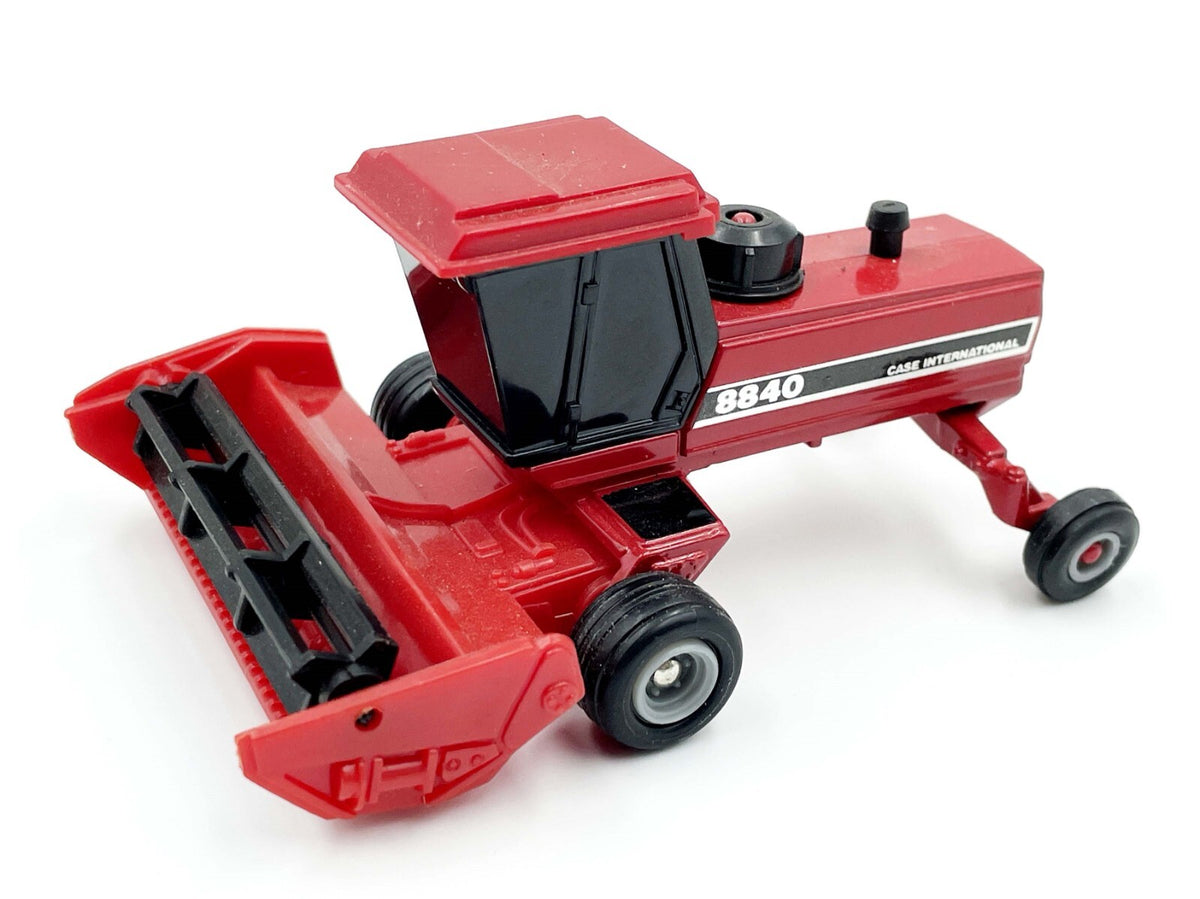 1/64 Case Ih 8840 Self-Propelled Windrower