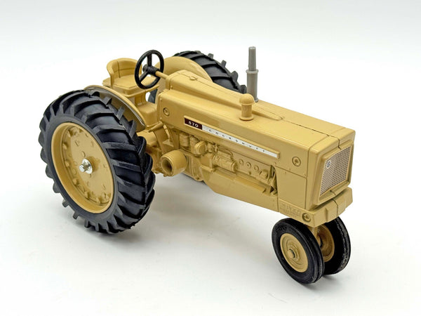 1/16 Cockshutt 570 Narrow Front