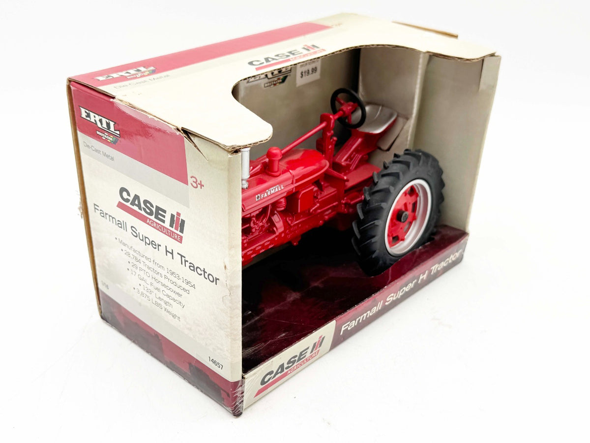 1/16 Farmall Super H Tractor With Narrow Front